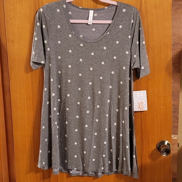 Lularoe Perfect T - Picture 1 of 7